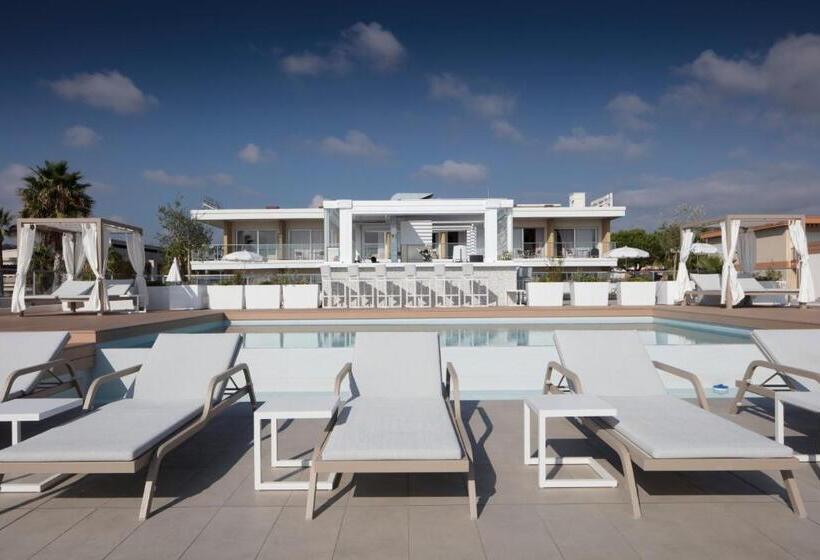 호텔 Mercure Villeneuve Loubet Plage