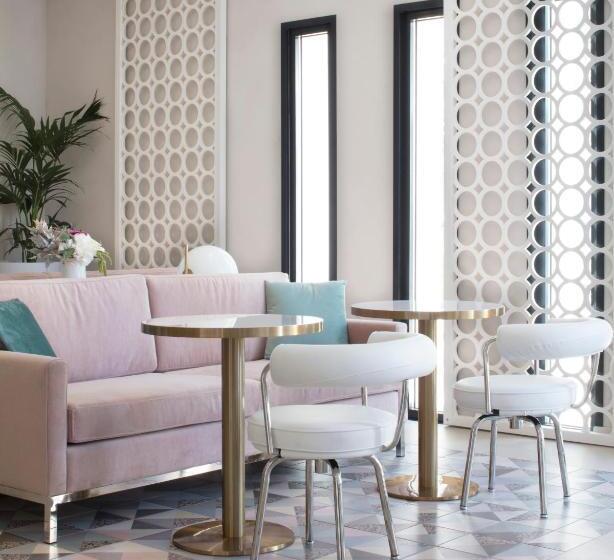 호텔 Mercure Villeneuve Loubet Plage