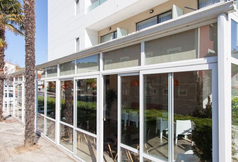 בית מלון כפרי Miera