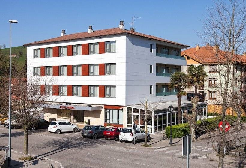 בית מלון כפרי Miera