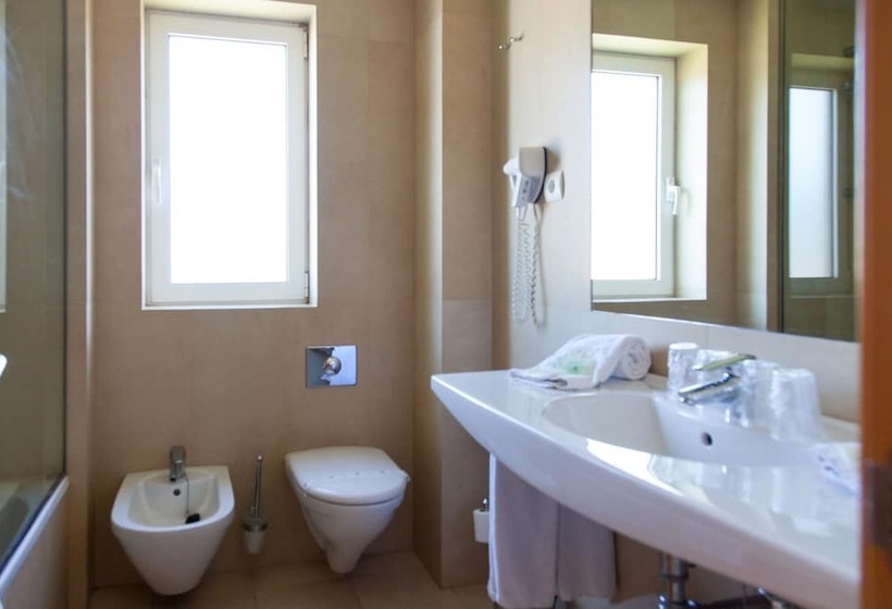 בית מלון כפרי Miera