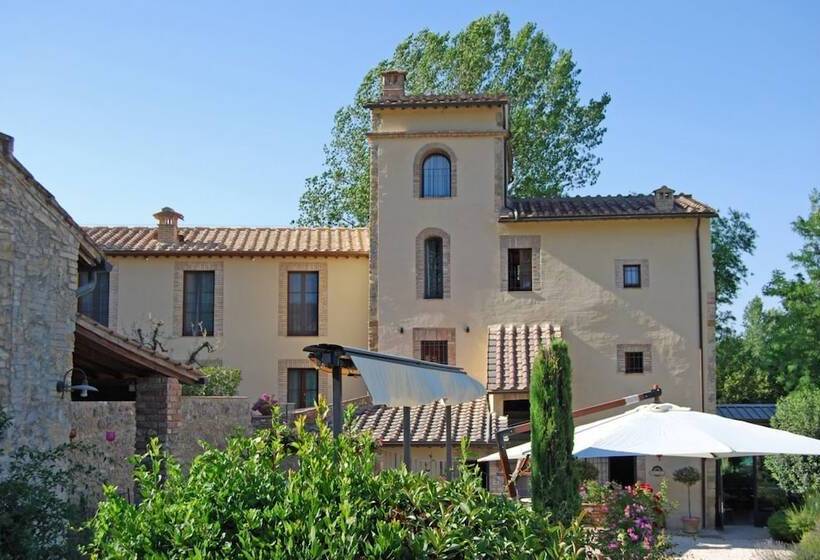 فندق Molino Di Foci