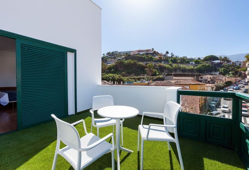 בית מלון כפרי My City