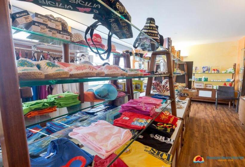 فندق Paradise Beach Resort