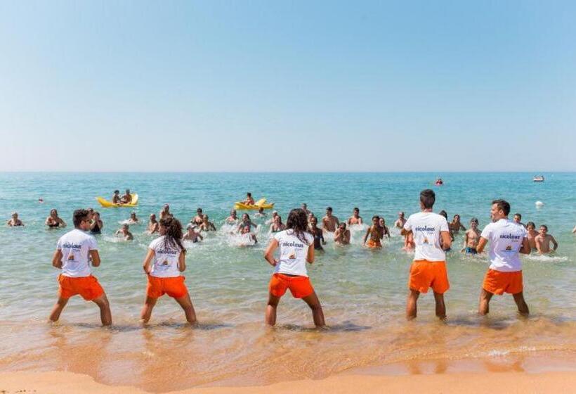 فندق Paradise Beach Resort