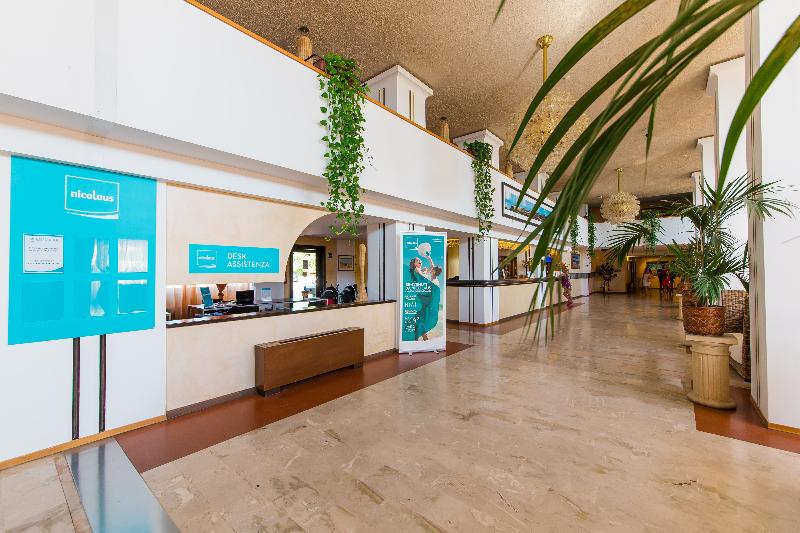 فندق Paradise Beach Resort