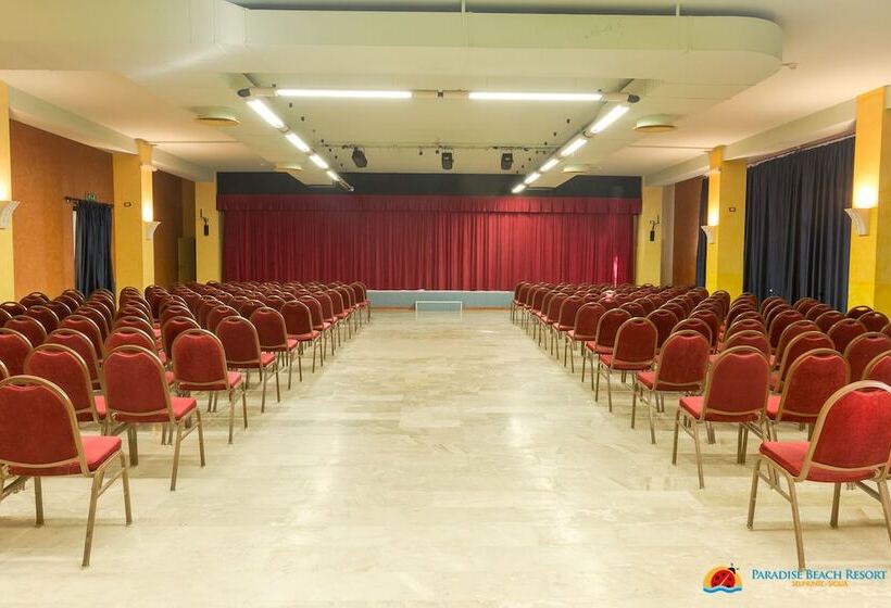 فندق Paradise Beach Resort