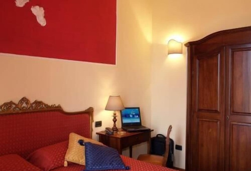 בית מלון כפרי Petit Chateau