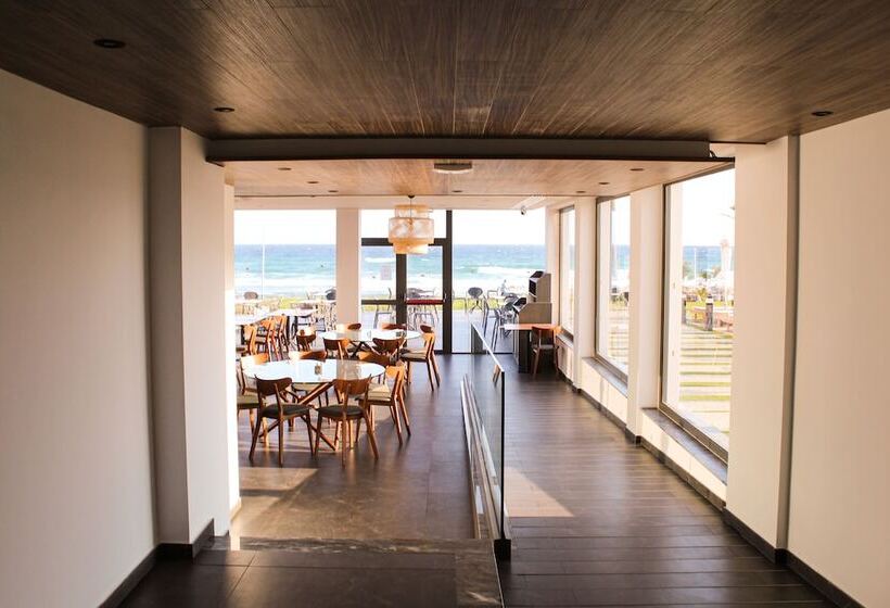 בית מלון כפרי Piere Anne Beach