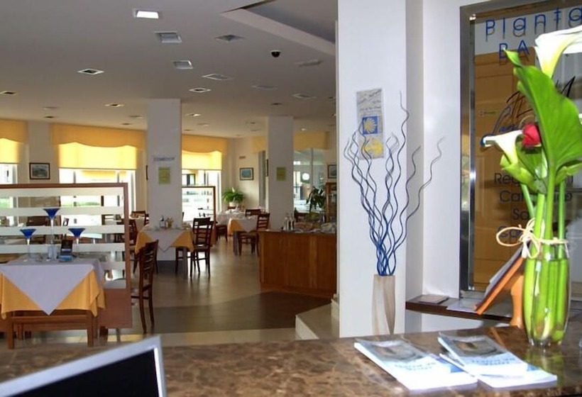 فندق Spa Playa Langosteira By Adeloló