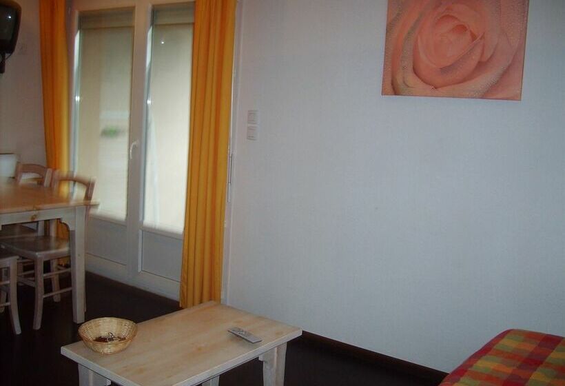 호텔 Pyrennees Zenith