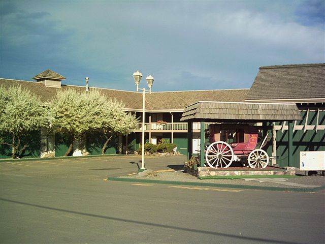 فندق Red Coach Inn