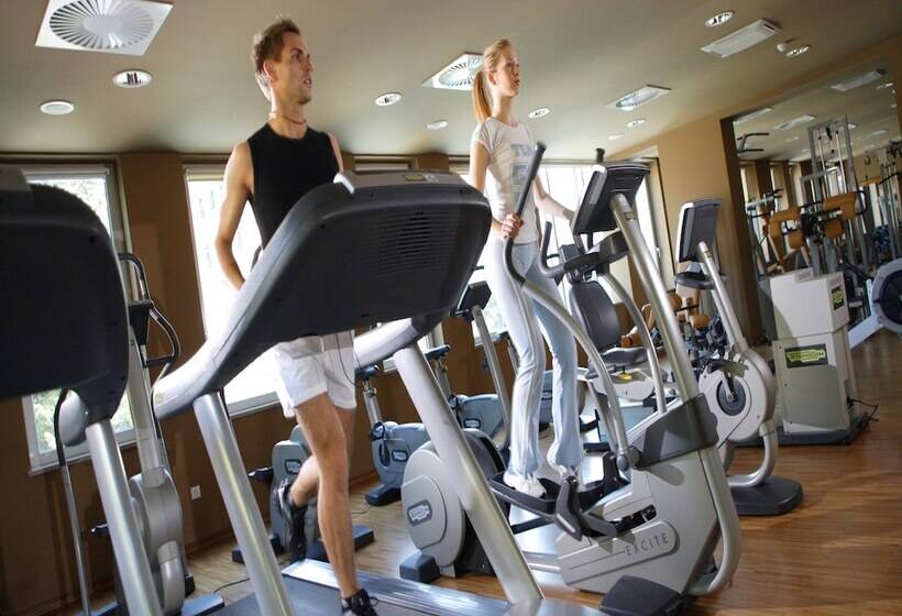 هتل Riviera   Terme & Wellness Lifeclass