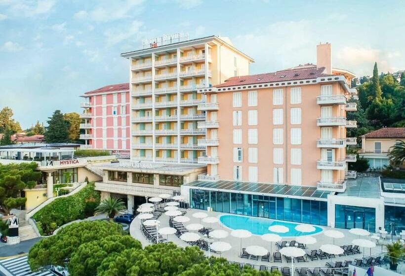 هتل Riviera   Terme & Wellness Lifeclass