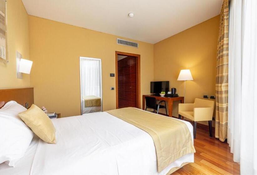 호텔 Rossini Al Teatro