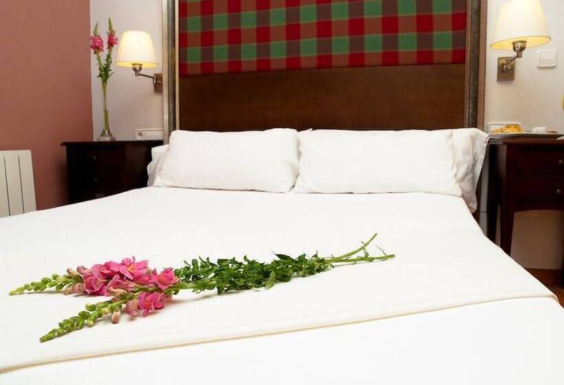 هتل روستایی Jardines De La Santa