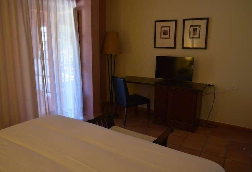 هتل روستایی Jardines De La Santa