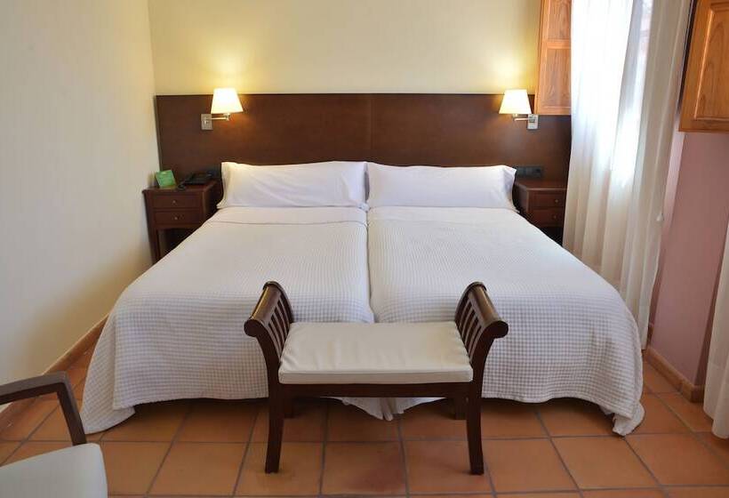 هتل روستایی Jardines De La Santa