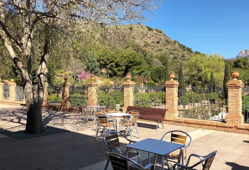 هتل روستایی Jardines De La Santa