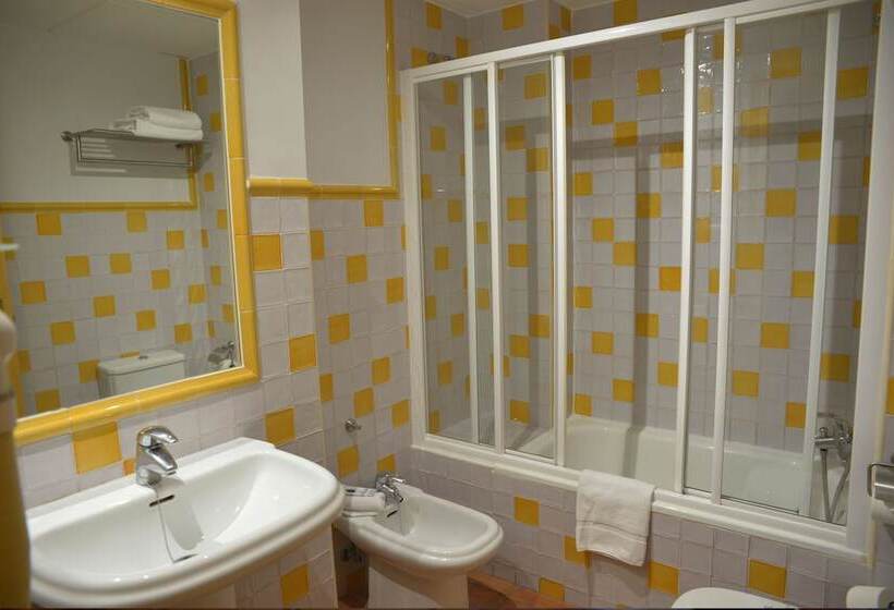 هتل روستایی Jardines De La Santa