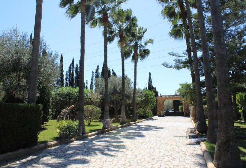 Отель Son Molí Country House