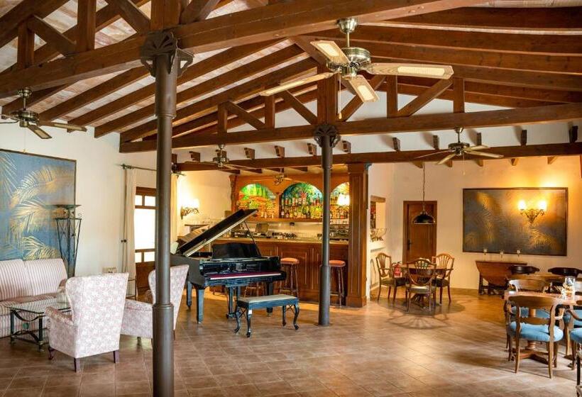 Отель Son Molí Country House