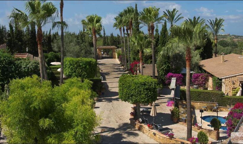 Отель Son Molí Country House