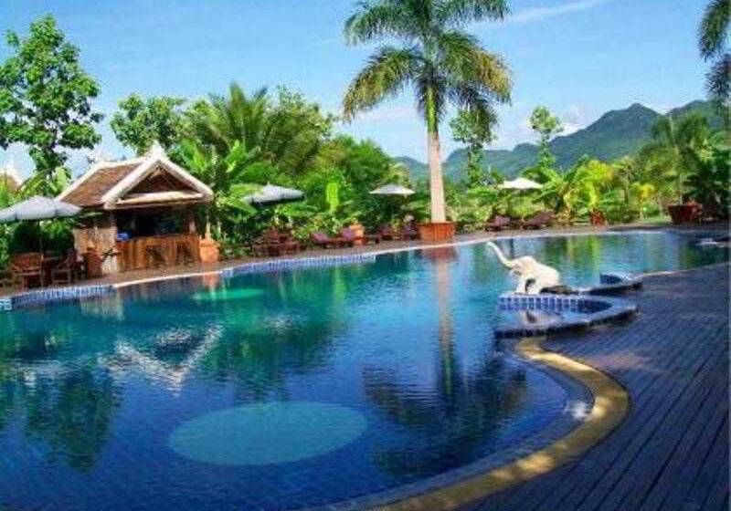 فندق Santi Resort & Spa