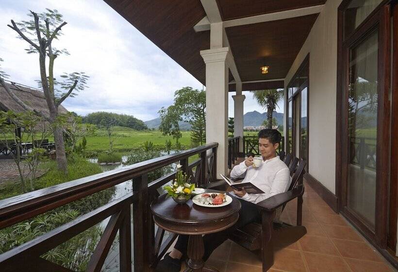 فندق Santi Resort & Spa