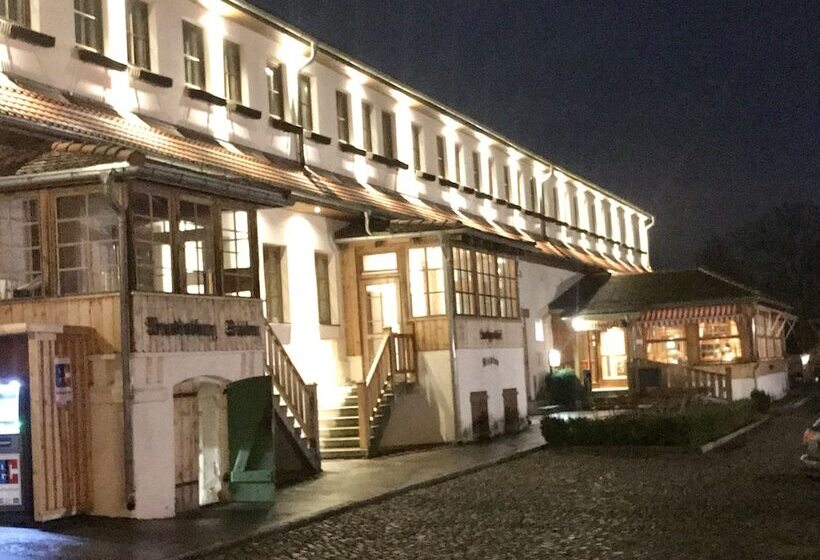 ホテル Schloss Diedersdorf