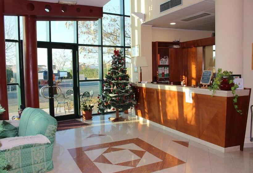 בית מלון כפרי Semifonte