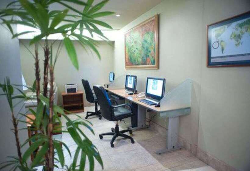 酒店 Sleep Inn Paseo Las Damas