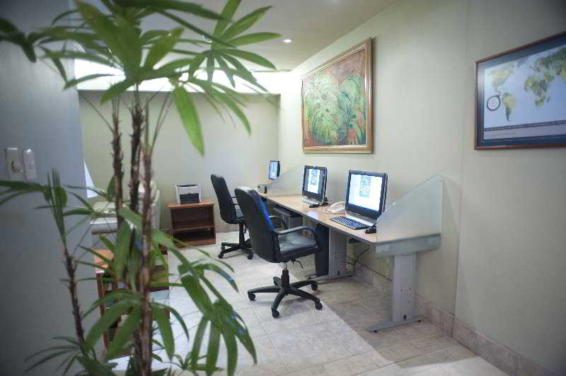 酒店 Sleep Inn Paseo Las Damas