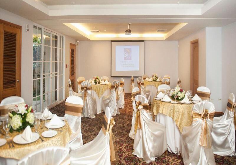 酒店 Sleep Inn Paseo Las Damas