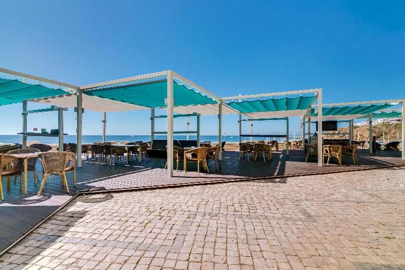 Отель Sol e Mar Albufeira - Adults Only