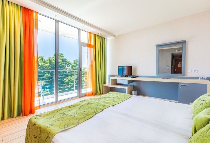 Sol Marina Palace Hotel All Inclusive & Adults Only