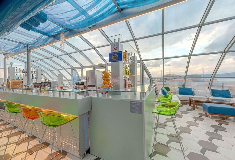 Sol Marina Palace Hotel All Inclusive & Adults Only