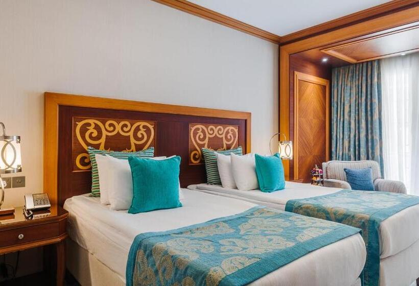 فندق The Arkin Colony