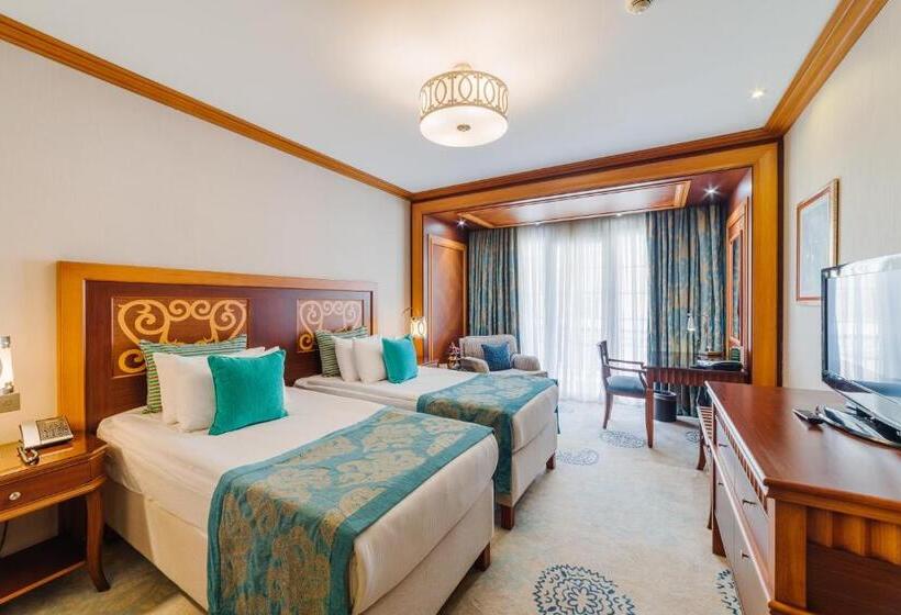 فندق The Arkin Colony