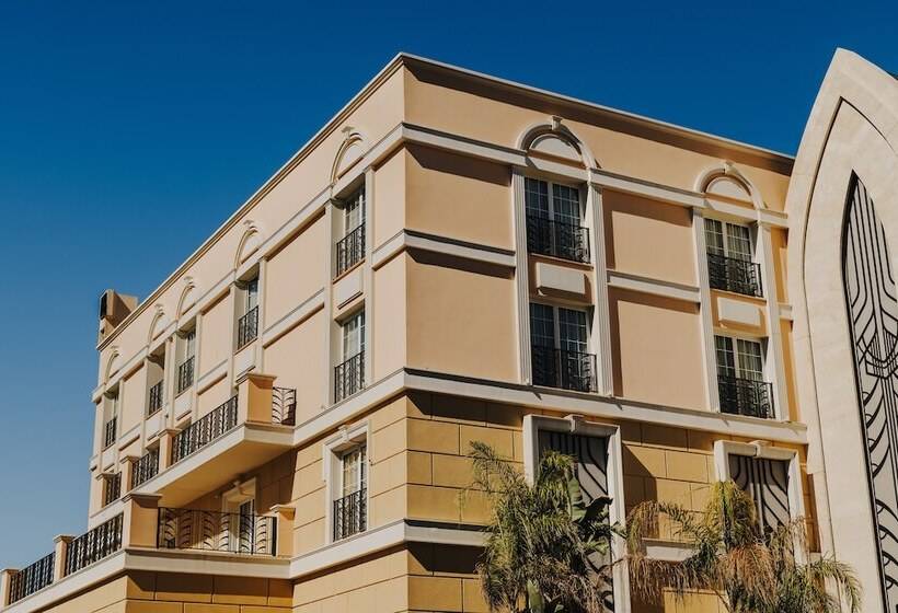 فندق The Arkin Colony