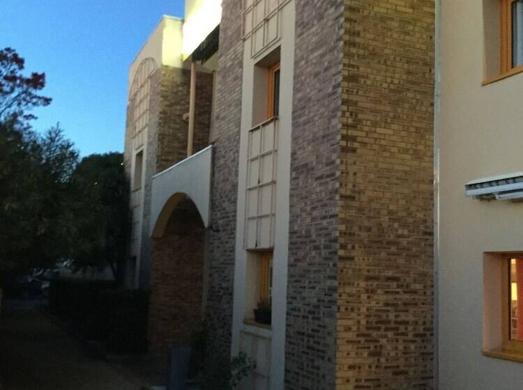 호텔 The Originals Access, Hôtel Béziers Est