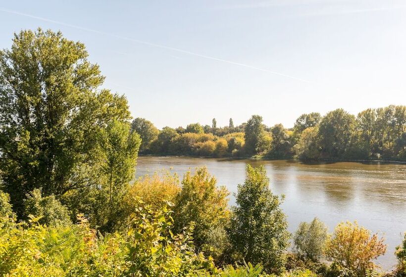 Отель The Originals Boutique, Parc Hôtel, Orléans Sud