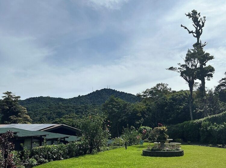 Отель Trapp Family Lodge Monteverde