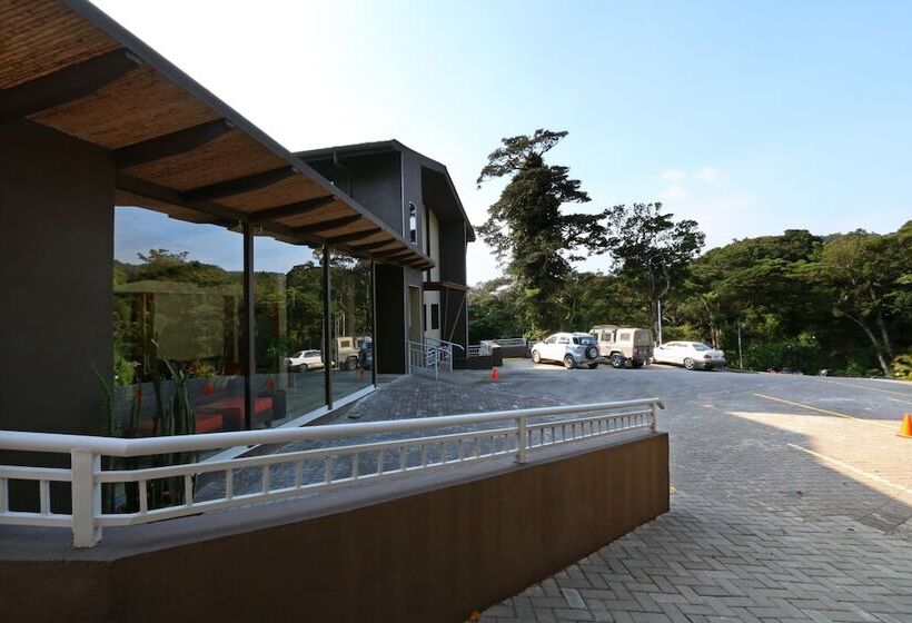 Отель Trapp Family Lodge Monteverde