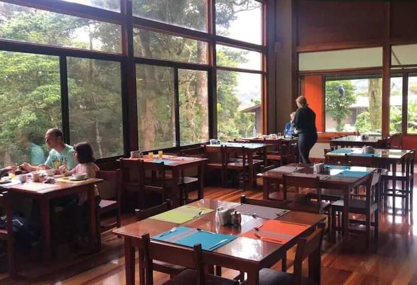 Отель Trapp Family Lodge Monteverde