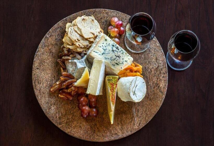 Szálloda Twinpalms Surin Phuket Resort