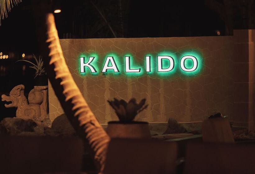 Szálloda Twinpalms Surin Phuket Resort