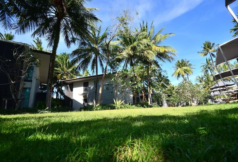 Szálloda Twinpalms Surin Phuket Resort