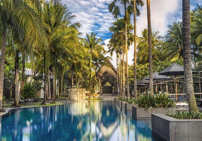Szálloda Twinpalms Surin Phuket Resort