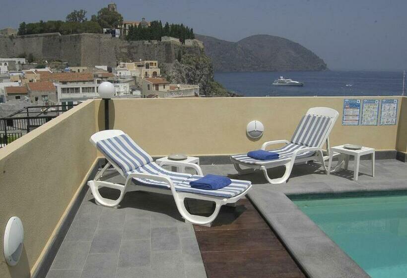 酒店 Villa Meligunis